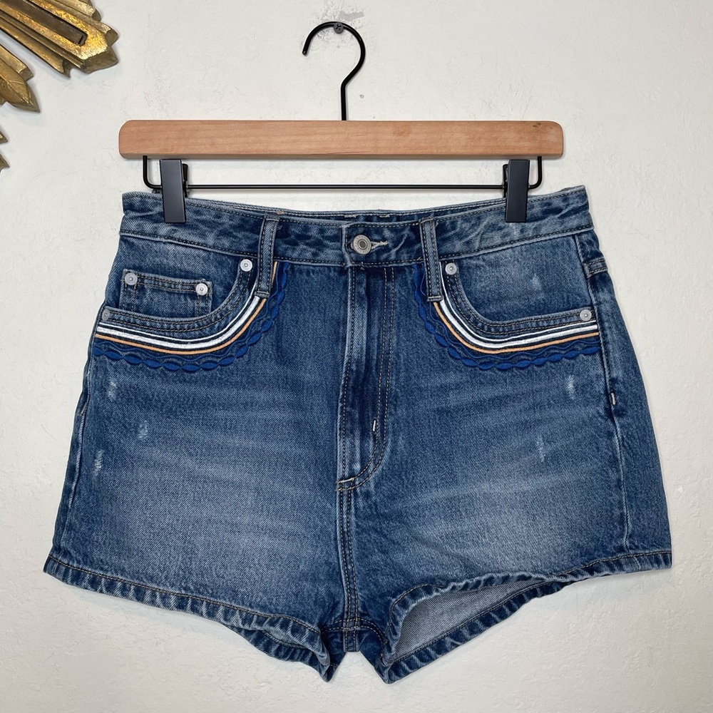 Tularosa High Rise Denim Shorts With Embroidered Pockets